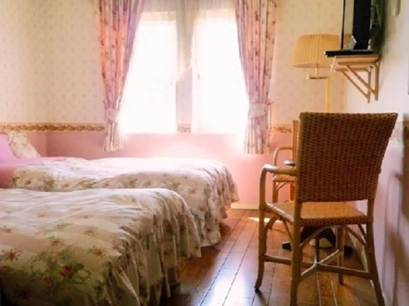 Avonlea Hotel Ito  Exterior photo